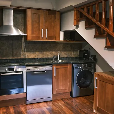 Apartment Magnolia Mateu, Bonito Centrico Con Parking Camprodon