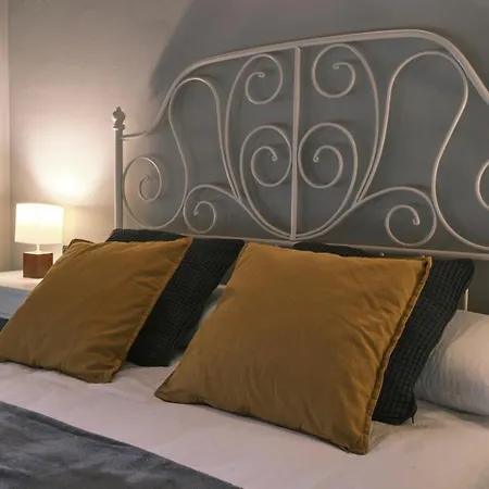 Apartment Magnolia Mateu, Bonito Centrico Con Parking Camprodon